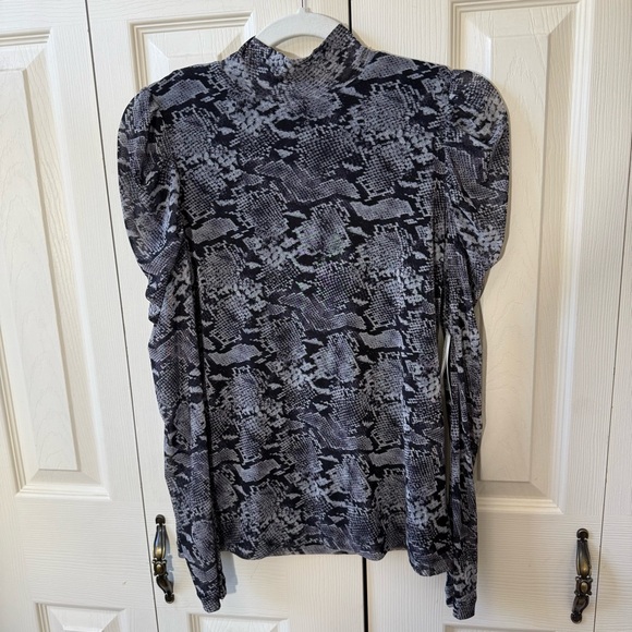 Bar lll Puff Long Sleeve Snakeskin Print Mesh Layered Mock Neck Top Women’s Sz S - Picture 2 of 10